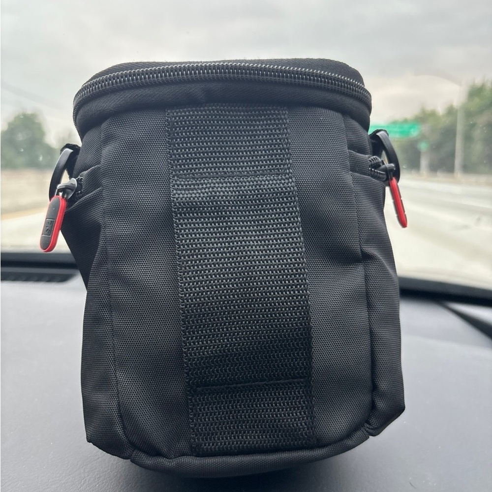CAMERA CASE - Picture 4 of 7